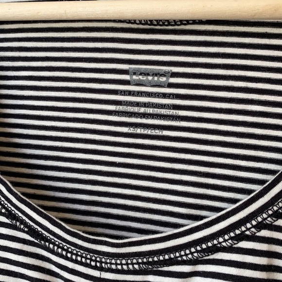 Levis Shirt Stripped Black and White Size Extra Small - Picture 4 of 6